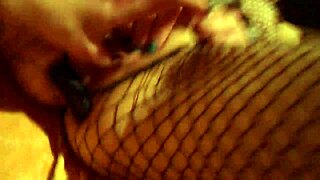 Homemade brunette dirya-yazva takes big cock anal pov