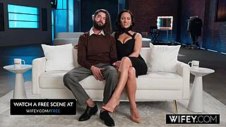 Alyx Urie Feels Crazy Passion For Hubby