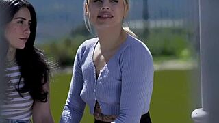 hey jane wilde, wanna kiss anna claire clouds?