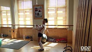 cock-hungry teen tina walker crams her mouth with big hard dick