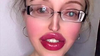 Hey, want to hear a story in Russian with an accent?