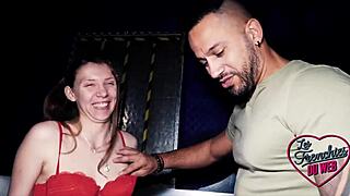 Lola et oletsha deux coquines toujours assoiff�es de queues