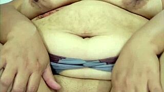 Big pussy stretched by large toy