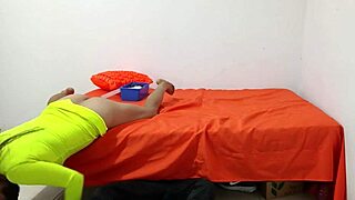 Brazen Woman Reveals Huge Fat Ass In Uncensored Domination Kink