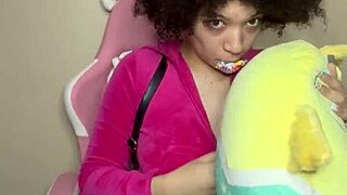 hot school girl ready to make older daddy cum