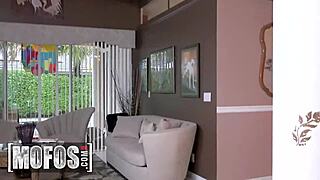 Mia Ryder Shares Husband's Big Cock With Babysitter Hope Harper