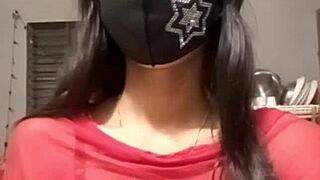 indian girl live sex video!