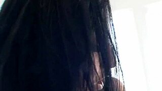 Jennifer's Pierced Clit Licked by Jasmine in Close-Up