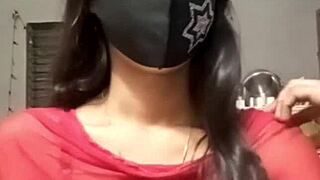 indian girl live sex video!