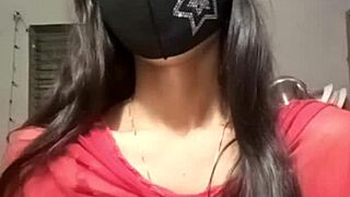 indian girl live sex video!