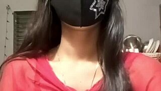 indian girl live sex video!