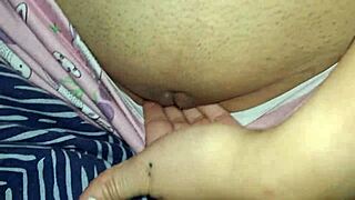 La Mujer De Mi Tío Me Mandó Esto Mientras Yo Estaba En El Cuarto De Al Lado.