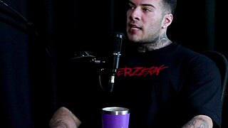 Rafinha shows tits in public casting