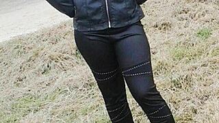 Nansi the gypsy receives a fantasy cumshot tribute in intriguing style.