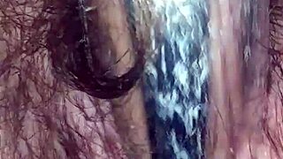 Wet Fat Pussy Dripping Naturally