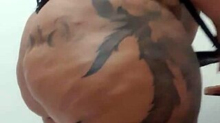 gordinha sexy solo with big black cock!