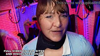 Redhead offers holes for Valentines