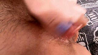 Que Mejor Que Una Vagina Una Vagina Vista Muy De Cerca Mientras Se Toca Con Aceite.