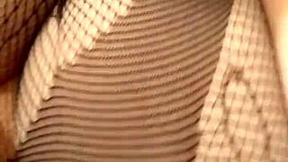 Ginger lady hides her big tits under mask