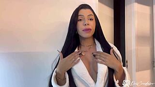 I ordered a snack and seduced the delivery guy