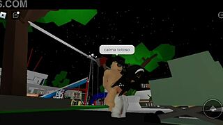 Sexo Em Público Na Praça Da Cidade Com Plateia No Brookhaven