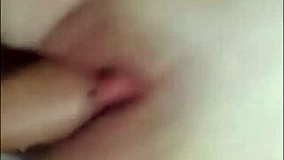 Squirting Teen Getting Shagged to Orgasm