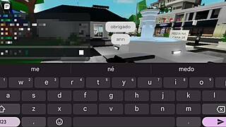 Sexo Em Público Na Praça Da Cidade Com Plateia No Brookhaven