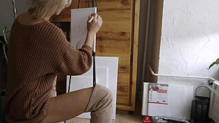 Pretty Babe Paints Flower On Pussy