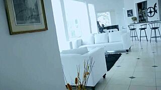 Stretching Out Sultry Cougar Stepmother Vanessa Cage in Threesome!