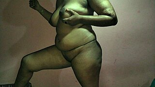 india desi girl gets fast chudai in homemade video with huge tits and friend.