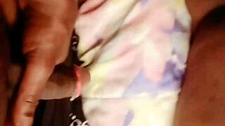 Sundaydogood614 shares her latest update on shaving her hairless pussy.