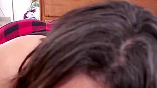 Is my stepmother really swallowing semen every morning? So teasing and wet.