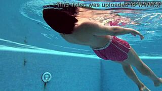 Horny Shy Brunette Babe Spreads Tight Pussy Underwater