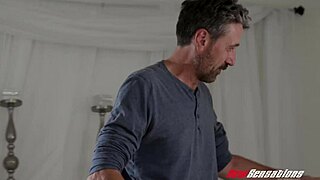 Candice Dare says, feel my big ass in this sensual massage