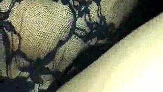 Should I fuck my girlfriend's ass with the plug?