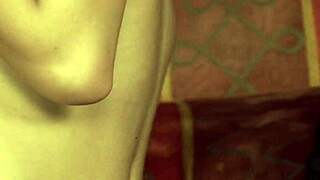 does peaches moan while fingering her pussy until she cums?