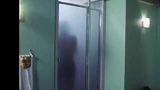 Kolchak The Night Stalker Sexy Ebony Shower Girl - Different Quality Forwards Hd