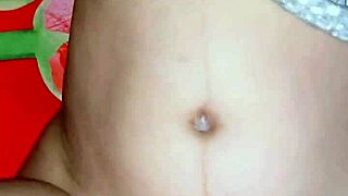 beautiful girl next door masturbates with vibrator live and gets caught by neighbor