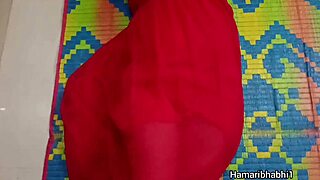 Desi bhabhi gets fucked by devar