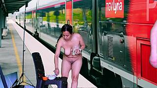 Moaning Handjob and Kissing at Outdoor Station with Agarabas