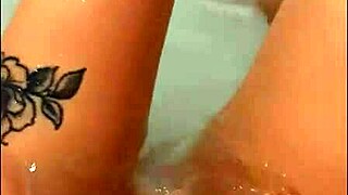 Pretty Woman Masturbates In A Hot Tub - Cumshot Bright And Loud - Watch To The End!