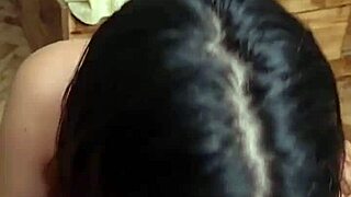 pendeja de argentina chupa pija