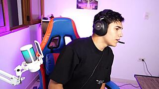 Colombian pornstar amateurs fuck in POV creampie