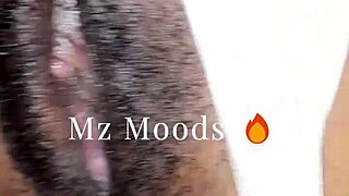 Lingua na buceta da gostosa mz moods