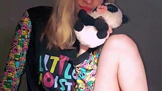 Bonneyuwu masturbates with dildo and plushie in pajamas.