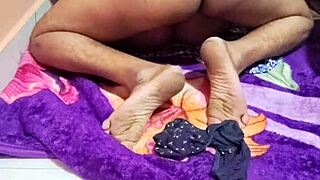 देसी गर्लफ्रेंड की मस्त चुदाई मजेदार