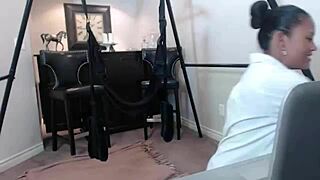 What A Solo Show Maxine X Slaps Her Big Ass and Pussy With Dildo