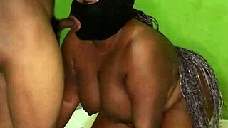 Snoopyshovelx gets wild PLAYING bedroom GAMES with the next door NEIGHBOR, exploring interracial fun.