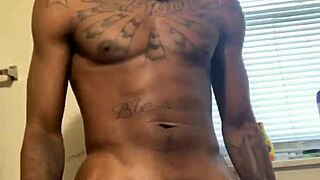 Pornstar Vonni wakes up with big black cock