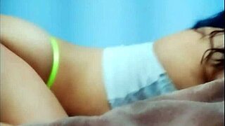 In this real amateur scene, a mature brazilian woman enjoys with four partners in a homemade group setting